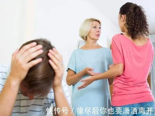 芊芊|“再穷再累,也要自己带娃”,不出三年宝妈直呼后悔,原因很现实