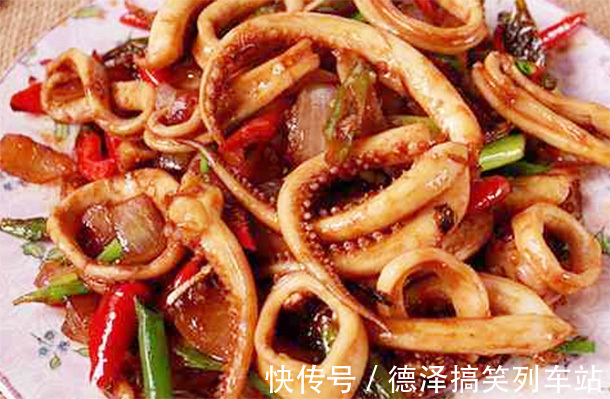 美味|最近几天都是橙色大雾海鲜便宜全家都爱吃,多吃鱿鱼菜,营养美味