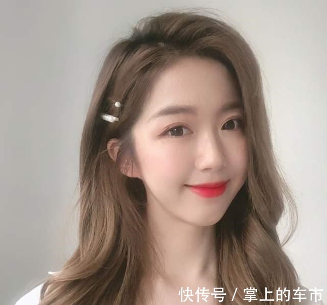 发型 一个发型就能“改头换面”，这3种潮流发型，你适合哪种！