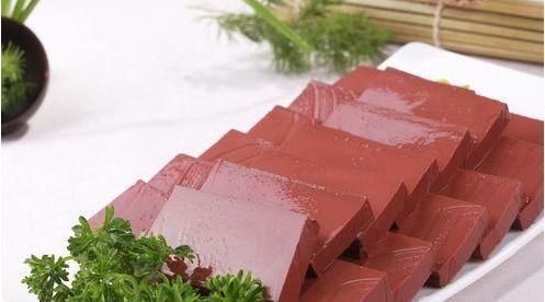 猪血|常吃猪血对身体是好是坏?很多人都做错了,怪不得疾病缠身