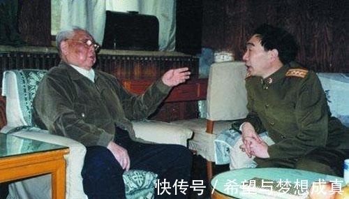 书法界#陈锡联短棍体书法罕见曝光,形神其貌不扬,却被网友怒赞大将风骨