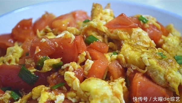 补水|女性45岁后,脸上的斑点丛生,可以通过饮食调理吗?怎么做?