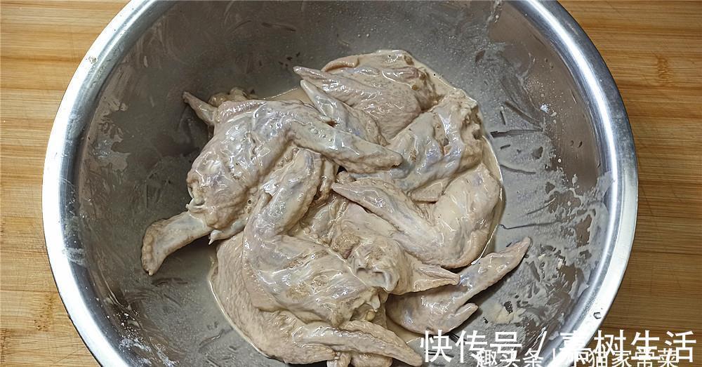 芝麻酱|想吃脆皮鸡翅不要上外边买了,教你在家制作,特简单,不比卖的差