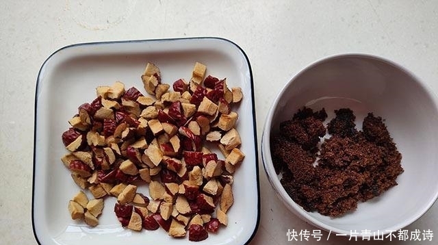 3月,吃包子不如吃它,拌好上锅,8分钟蒸好,无需发酵,香甜蓬松