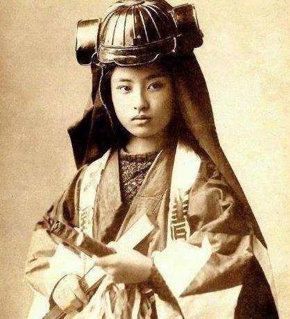 日本女武士白天战场杀敌 晚上慰安战友 战败只有三个选择 快资讯