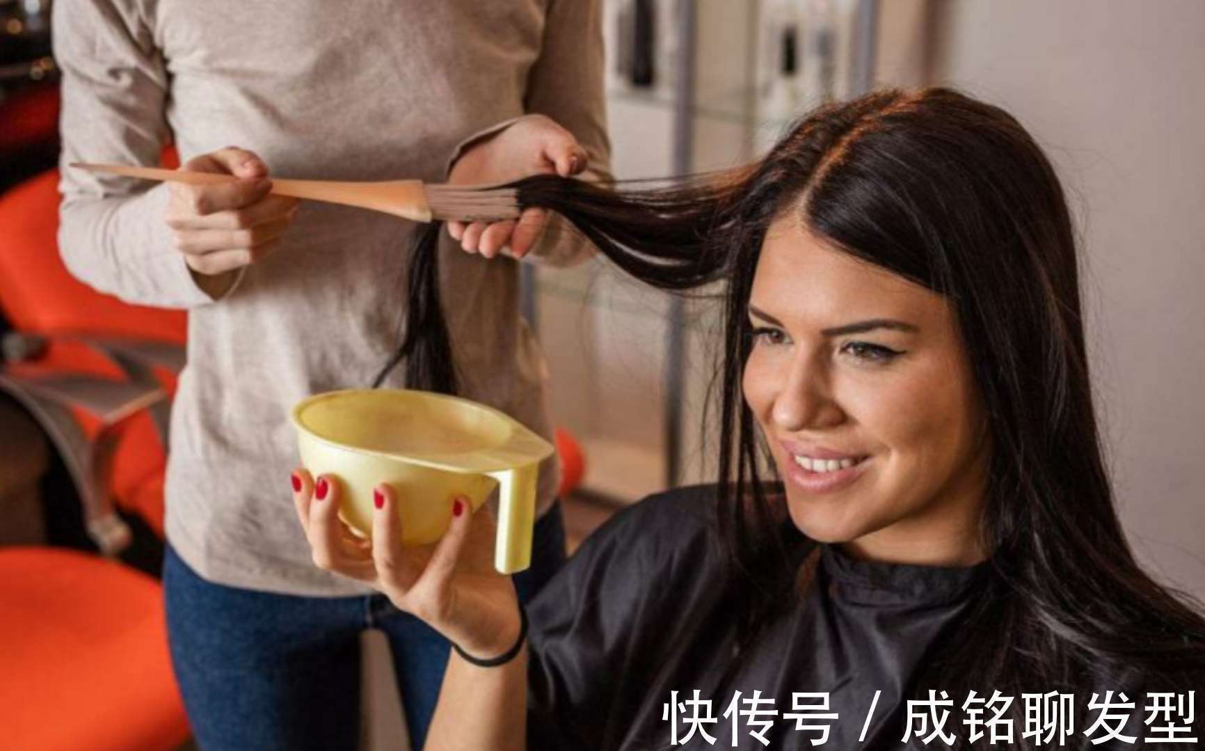 色素 经常染发会导致白发越来越多？染发只针对头发的，白发是身体原因