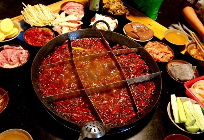 好玩|国内适合学生党去的五大城市,好玩还不贵,去打卡祖国的大好山河