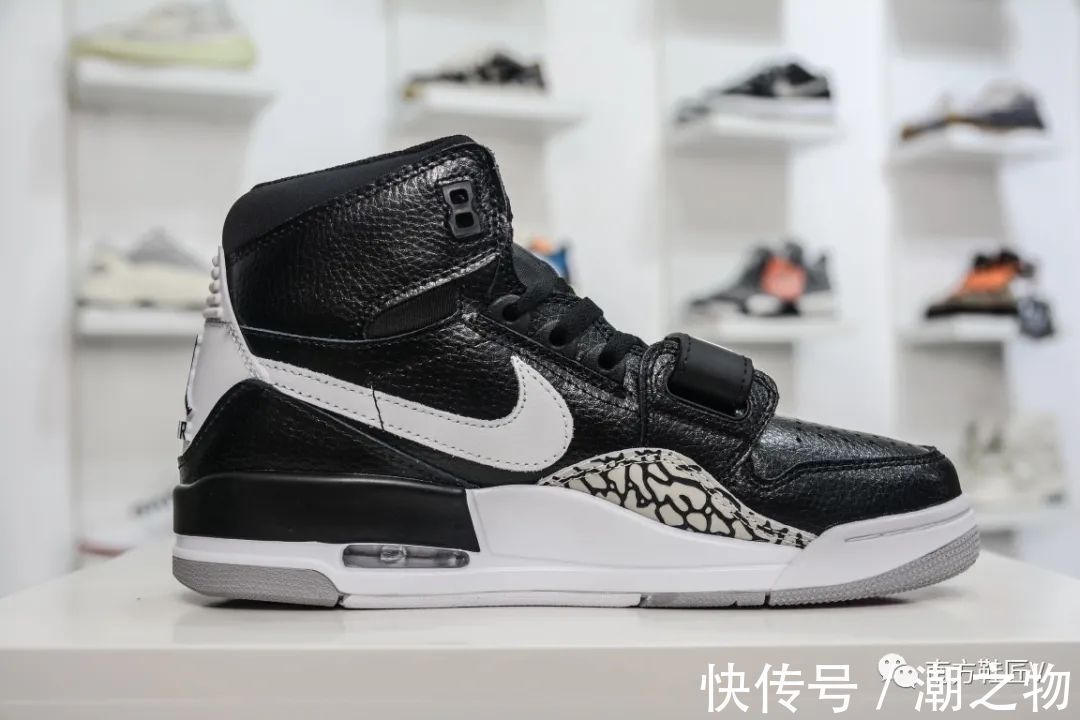 黑白|设计新颖，Air JordanLegacy 黑白经典配色，潮人上脚款?