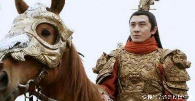 能接住李元霸三锤的4位英雄,排第一的一枪挑翻李元霸!