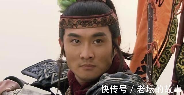 关胜$梁山排名第八猛将,关胜都是他的手下败将,成名绝技让人叹为观止