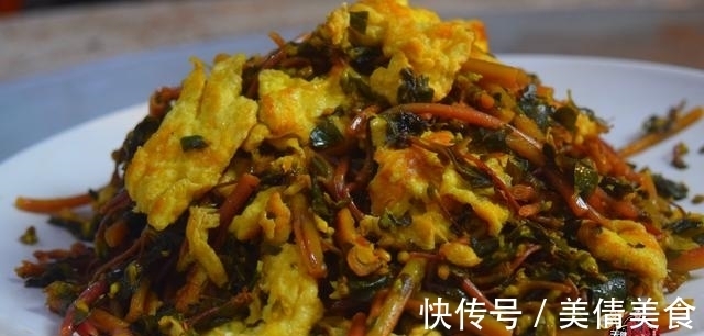 农村遍地是的马齿览，加上6只鸡蛋锅里一炒，又好吃又下饭