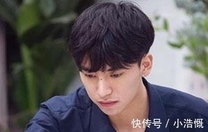 h男|《心动的信号2》：陈奕辰这样的“中央空调”，并不适合做男朋友