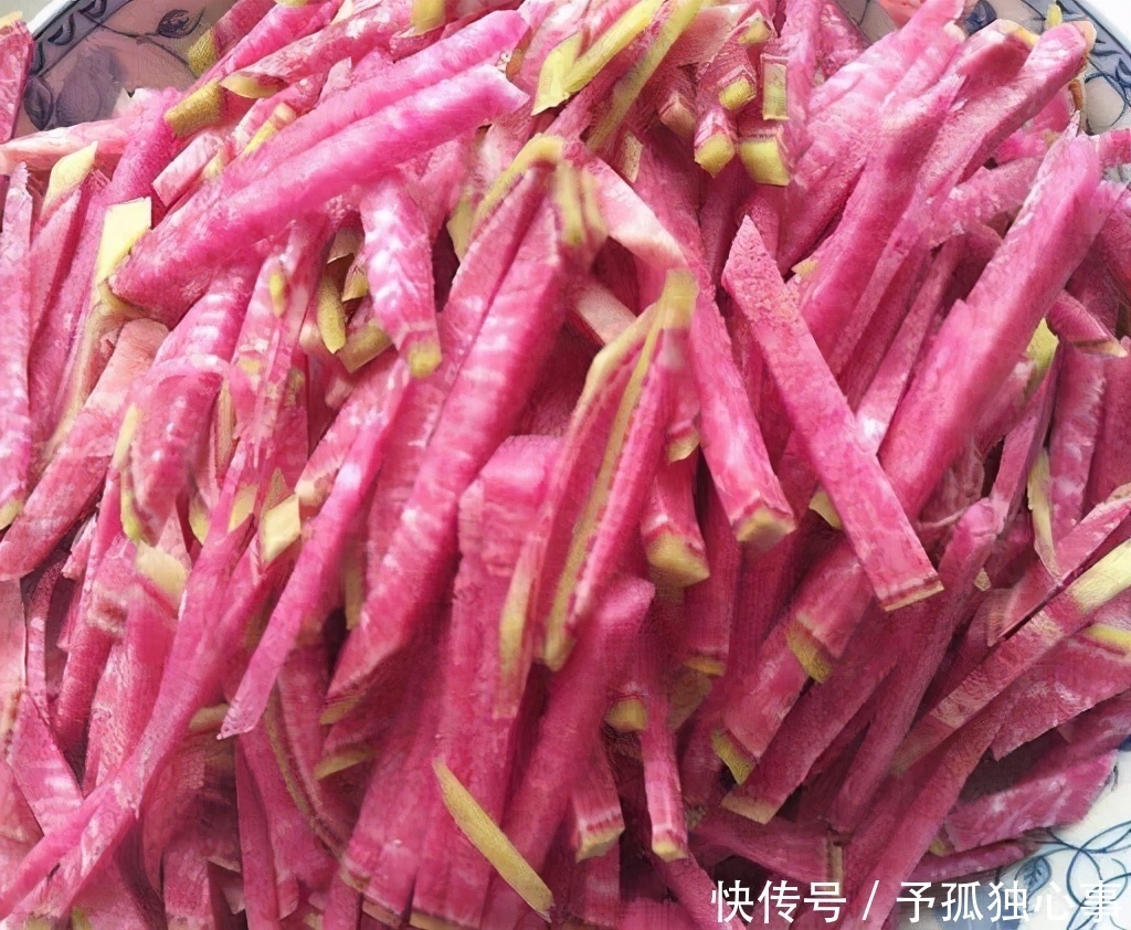 想长寿要靠吃,三种食物不可少,补血活血,提高免疫力