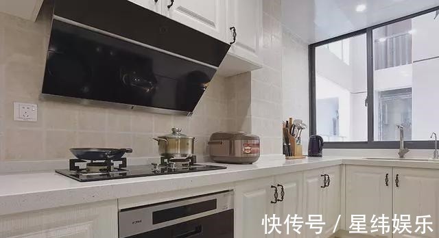 推拉门|把阳台推拉门拆了,只用窗帘做装饰,没想到大家都说更好看