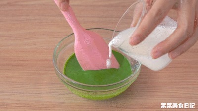 没有烤箱也能做蛋糕！健康又美味，老人小孩都爱吃