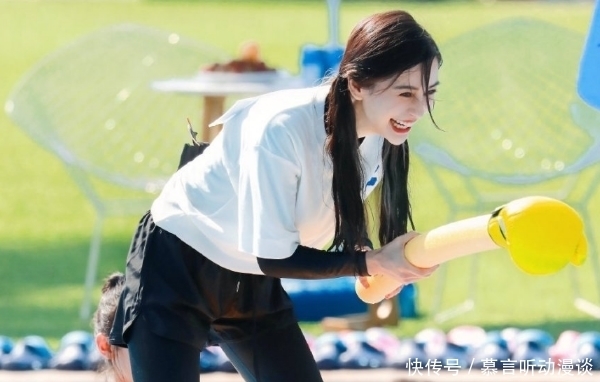 吴宣仪|《跑男》三亚路透,宋雨琦吴宣仪搞小团体,跟baby全程无交流