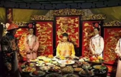 御膳房|每天光猪肉就三十斤,清朝皇帝吃不了兜着走?