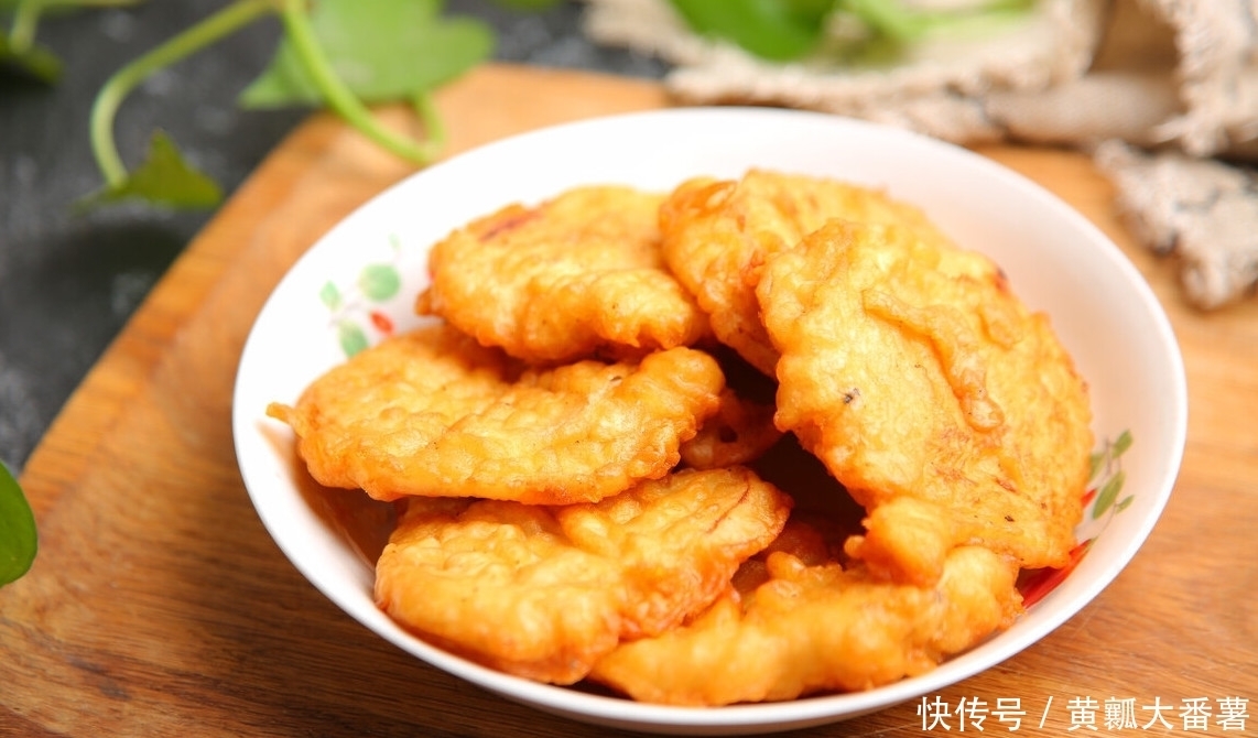 面糊|炸藕盒时,学会这样挂糊,外酥里嫩不油腻,比饭店做的还好吃