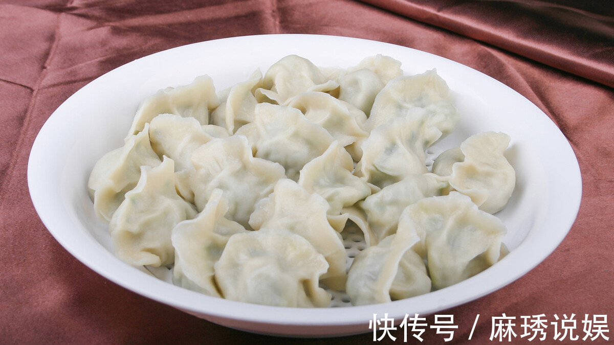 韭菜|韭菜馅饺子好吃有技巧,牢记2个技巧,饺子鲜美味道又好!