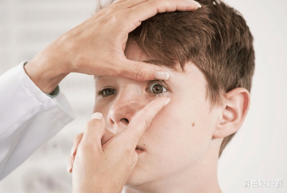 近视眼|小孩子近视趋向低龄化,小孩子近视眼预防要注意