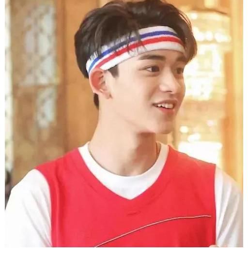 跑男10|《跑男10》新物料，2人待定，1人退出，其余人会继续奔跑