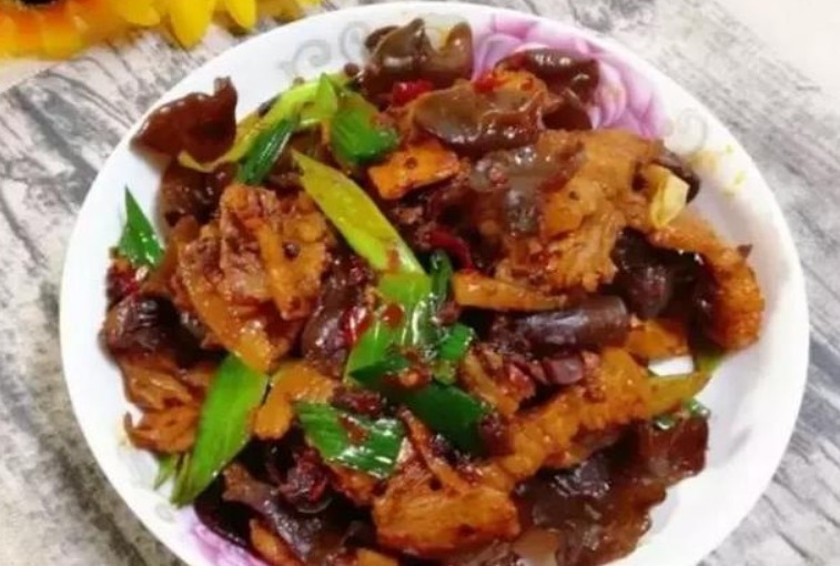 推荐你几道家常菜，做法简单，超级美味，深受家人喜爱！