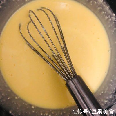 蛋白霜|轻乳酪蛋糕中午刚做完，晚上又想吃了