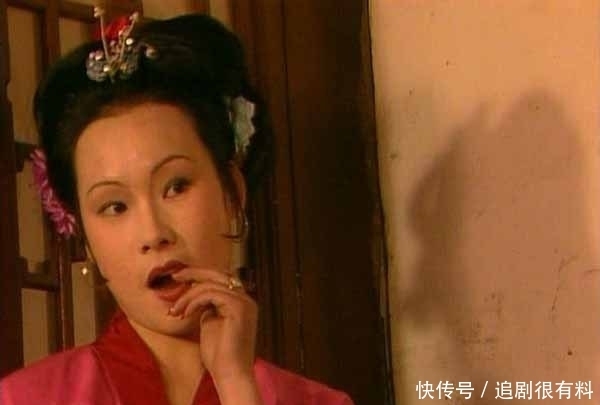 秋桐为何能夺得贾琏独宠?超过凤平尤三人之和?看看贾琏怎么说