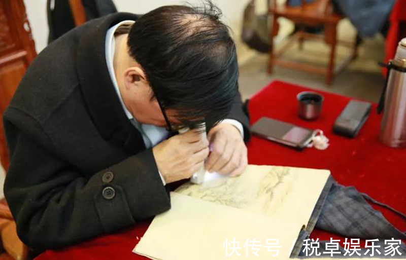 鉴定@贵妇拿1400年名画鉴宝,专家说是赝品,贵妇大笑你可知它出自哪