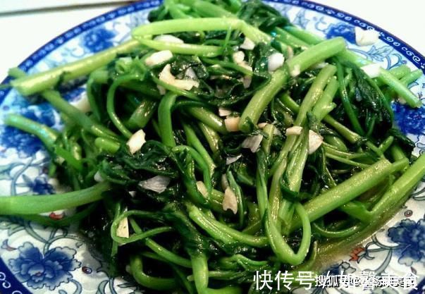 发黑|为啥空心菜炒好容易发黑?炒之前多做一步,翠绿又好吃