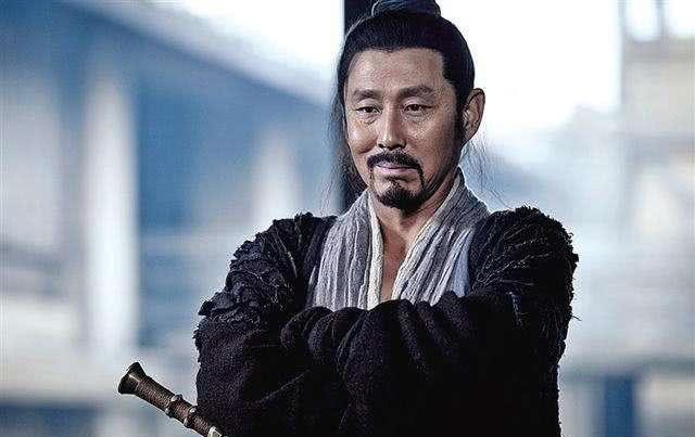 自刎|楚王虽雄难免乌江自刎,汉王虽弱却有万里江山,这都是运啊!