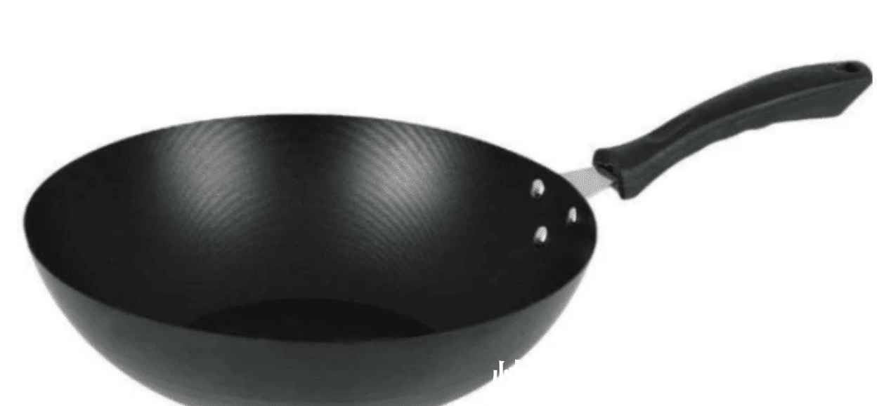 家里的这种锅，最好别用了，再用下去对自己没好处，别不当回事