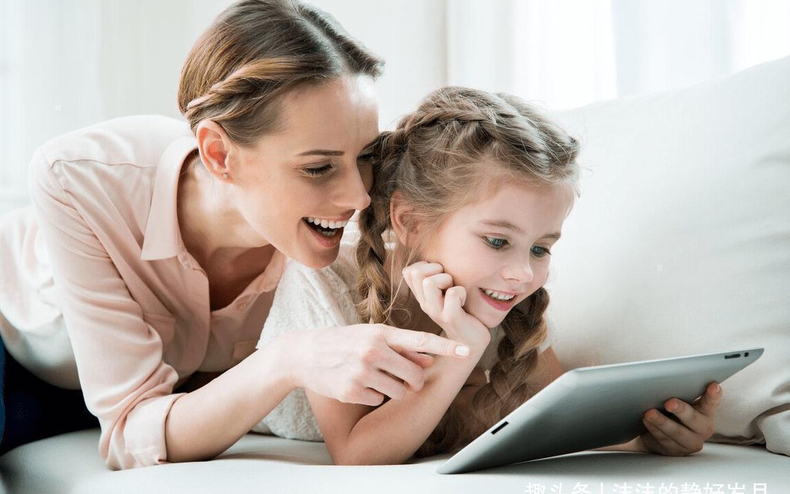 道闸|带着孩子穿越道闸升降杆,导致孩子头部被卡,照顾孩子怎能投机?