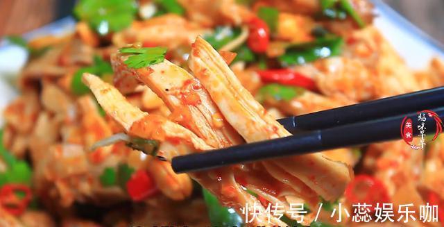 鸡腿|拌凉菜时,最忌直接加生抽,记住“211”,拌什么凉菜都香