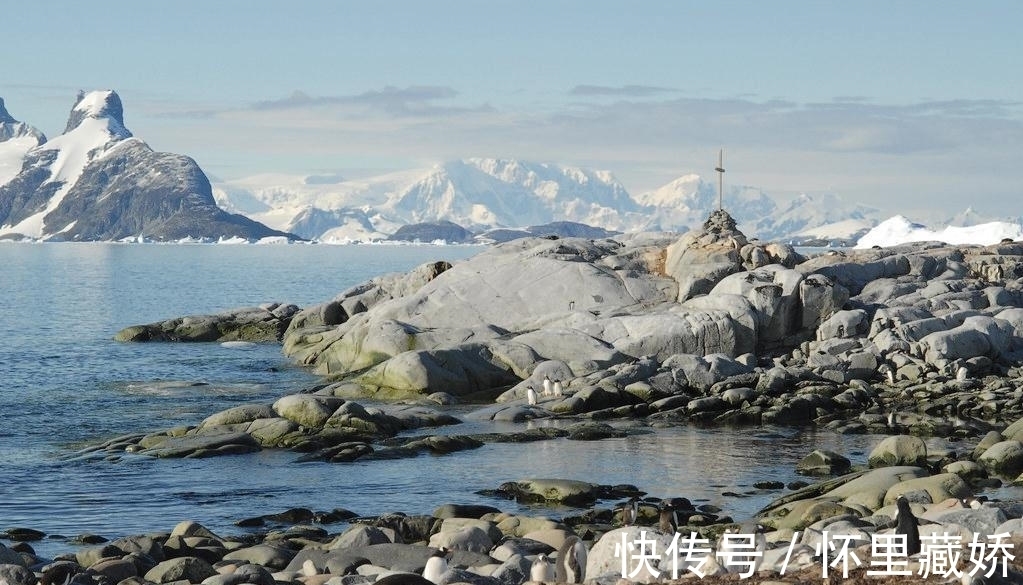 南极大陆|一生必去的南极，长期与世隔绝美景感人，游客：15万旅费花得值！