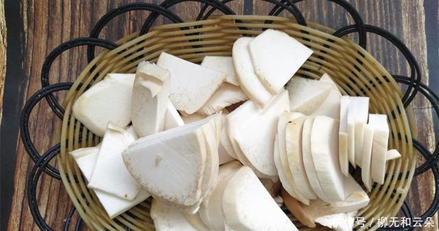 味道|花椰菜用这两种原料,下饭很享受,老公说我太瘦了