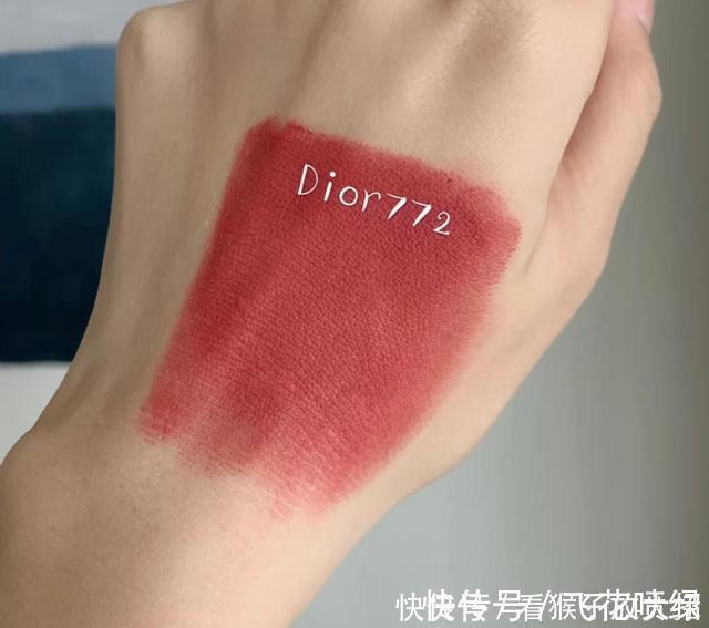 黄黑皮|今年偏“奶系”口红太火,大牌中就属这四只,显白又百搭!