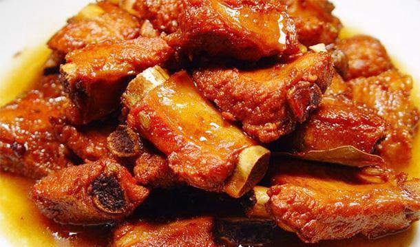 狂风暴雨|中午突然下起了狂风暴雨孩子怕冷咳嗽,多吃补钙菜,增强体质