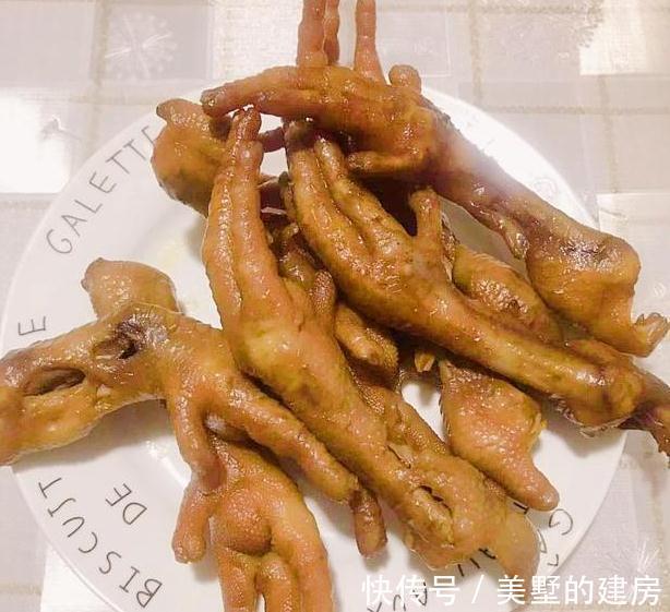 国庆回娘家蹭饭,妈妈做了一桌我爱吃的菜,超下饭,网友:是亲妈