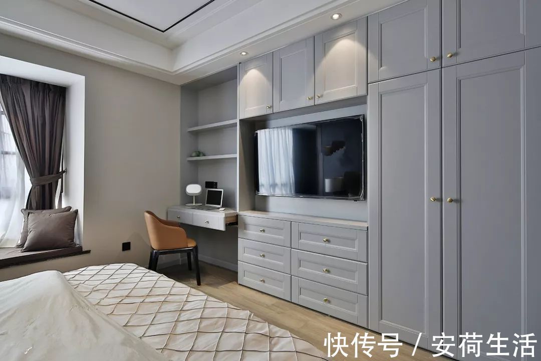 百叶门|卧室别装传统大衣柜了，如今流行这样装了，漂亮还省空间！