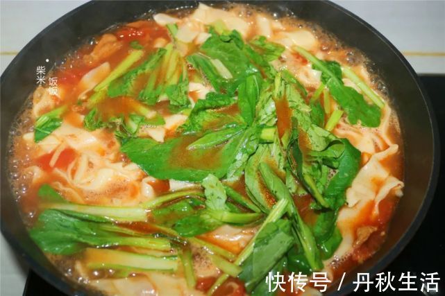 保鲜袋|手擀面这样做，根根分明煮不烂，爽滑筋道不糊汤，比买的好吃