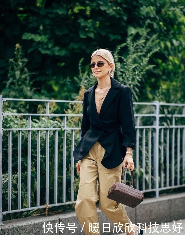 裤子的挑选|收起你的“阔腿裤”吧,太土!今年流行穿“杏裤”,谁穿谁好看