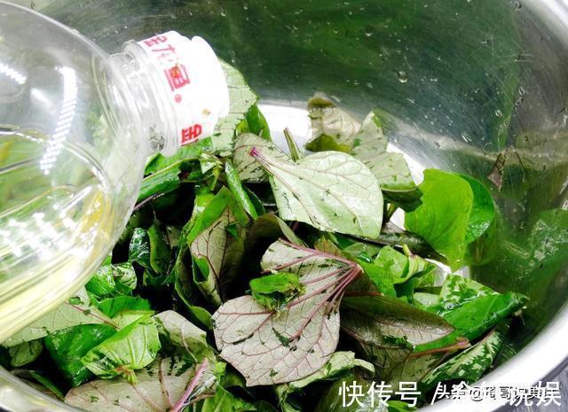 米醋|9月最该吃这菜,一块钱炒1大盘,常吃眼睛明亮,鲜香软糯又顶饱