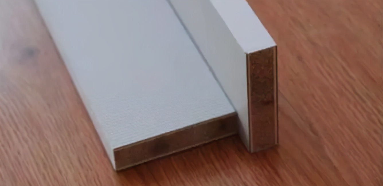 颗粒板|衣柜用什么板材好对比5种板材，选它10年不变形，更好用