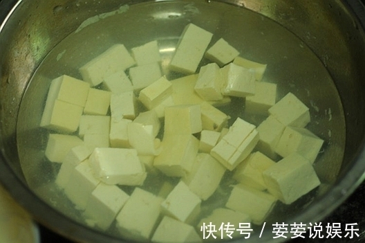虾仁|补钙翻倍又好喝的汤，鲜美柔滑有营养，常做给家中老人和孩子喝！
