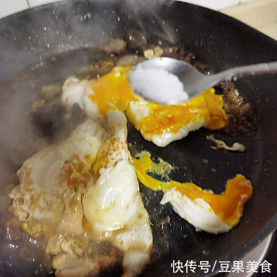 青蒜叶|小白也能做的快手菜——海参炒鸡蛋