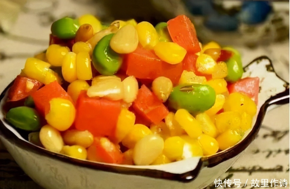 天气开始降温,3种食物,改善睡眠,清理体内毒素