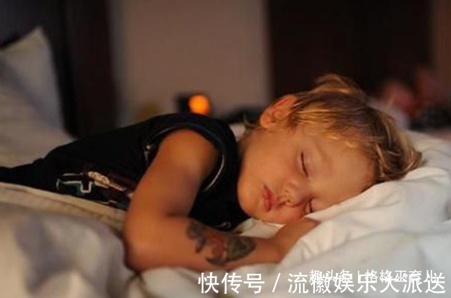 宝宝|错误睡眠习惯对宝宝有多大影响做好这7点,让宝宝健康成长