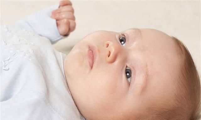 智力低下|宝宝“智力低下”的5个暗号,出现其中一个,父母就不能大意