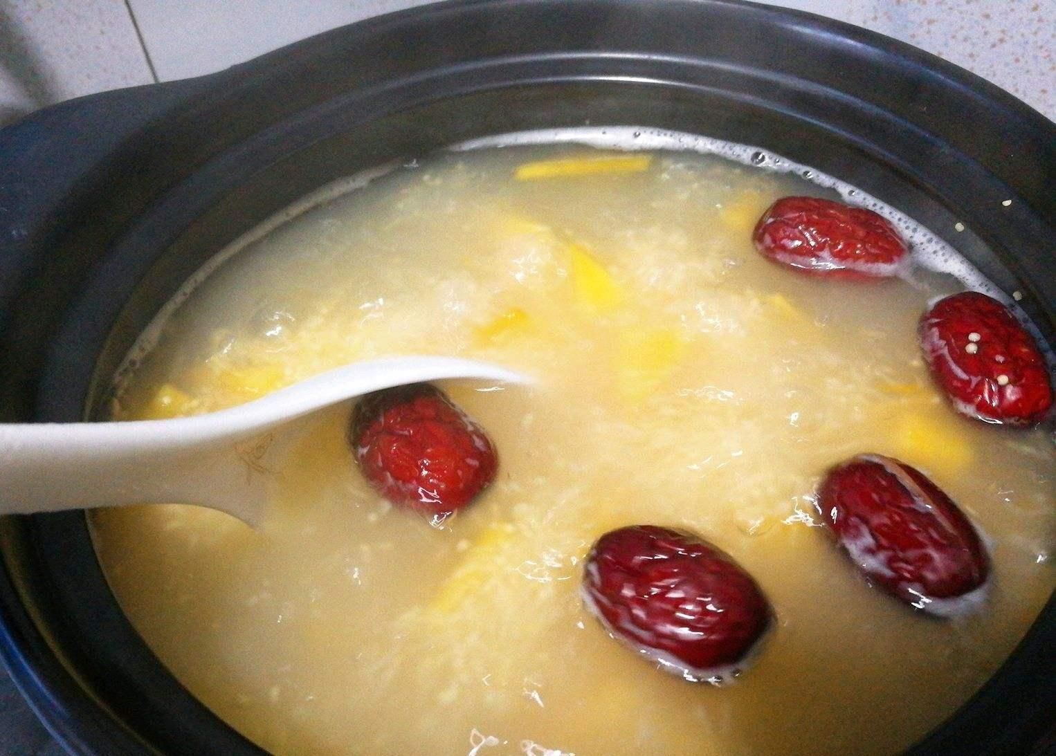 南瓜和它一起煮,每天一碗,暖胃养胃,气色足了,肠道通畅了